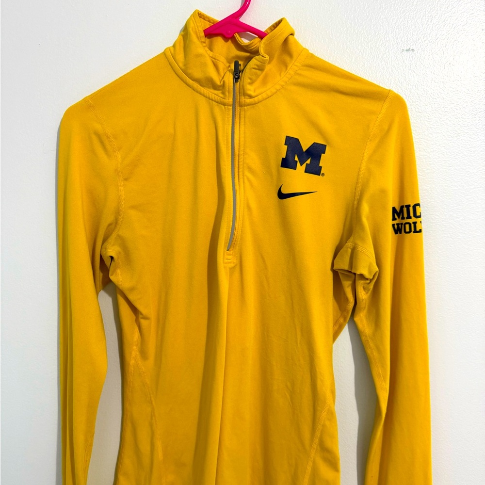 Women’s 1/4 zip Michigan Nike